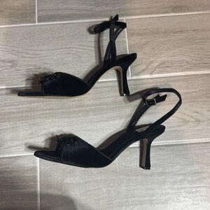 Gianni Bini Velvet Heels